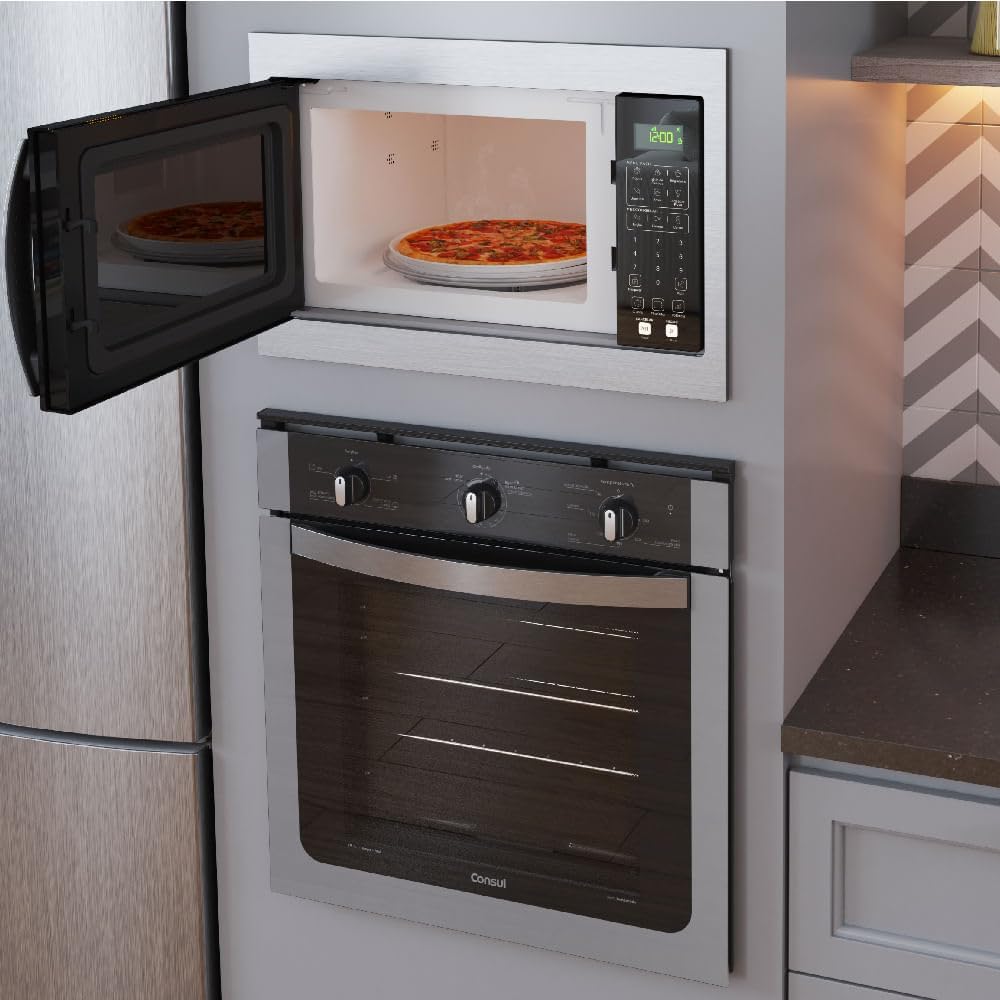 forno micro-ondas consul embutido em uma cozinha planejada